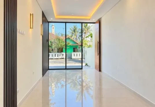 Rumah Limasan Modern Harga Super Ekonomis dekat MAPOLDA DIY & Stasiun REWULU Godean