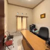 Murah Banget! Rumah Second 2 Lantai di Seturan Dekat UPN