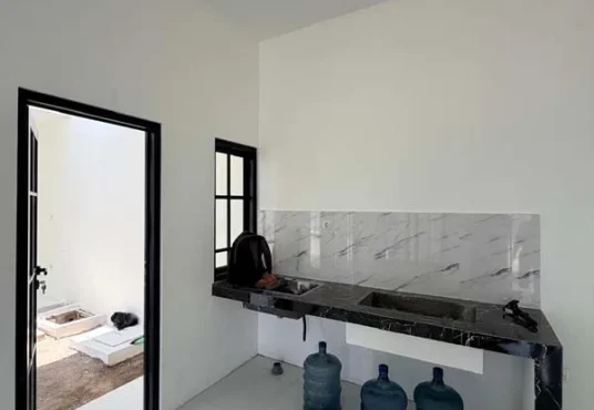 Rumah Mewah 2 Lantai American Classic di Sendangtirto Berbah Sleman